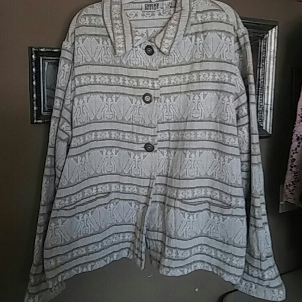 Chicos cream blazer